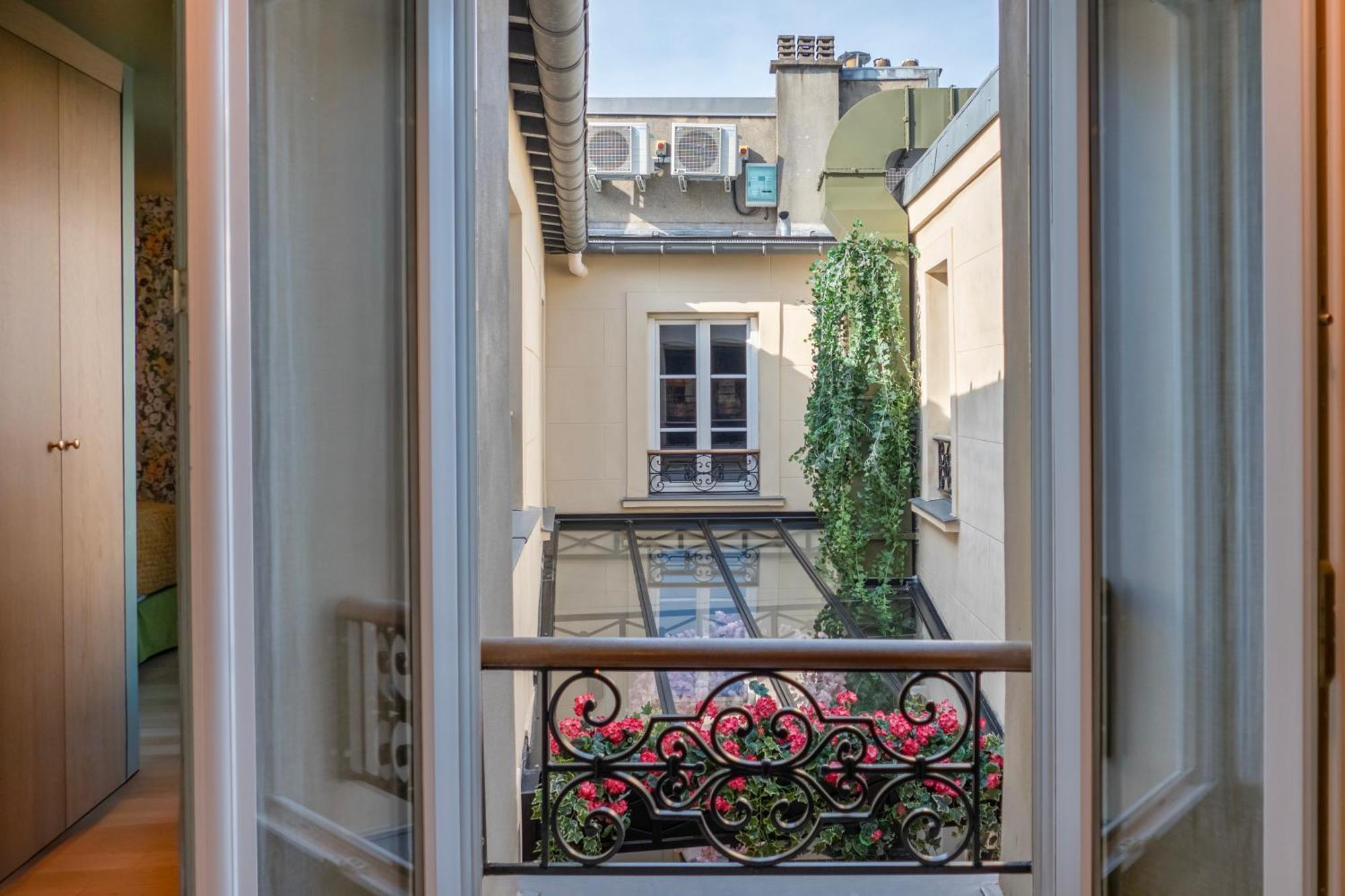 Maison La Boheme Montmartre - Studios & Apartments Paris Dış mekan fotoğraf